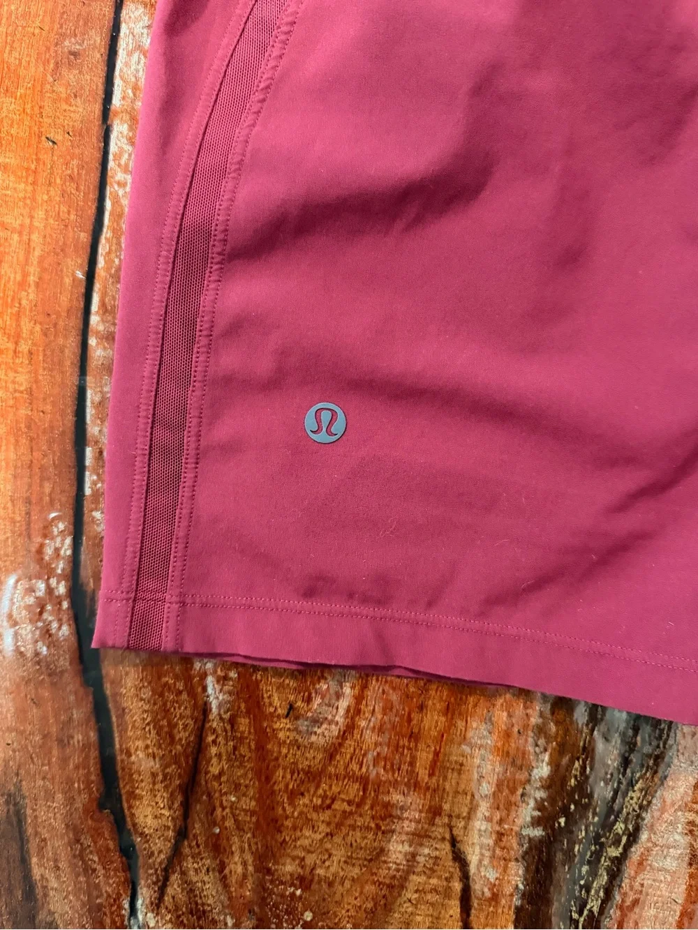 lululemon athletica lightweight athletic